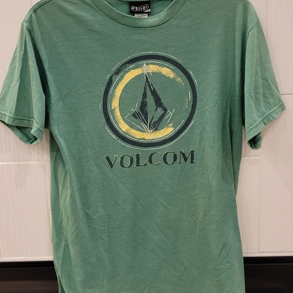 Mens Volcom T-shirt Size Small